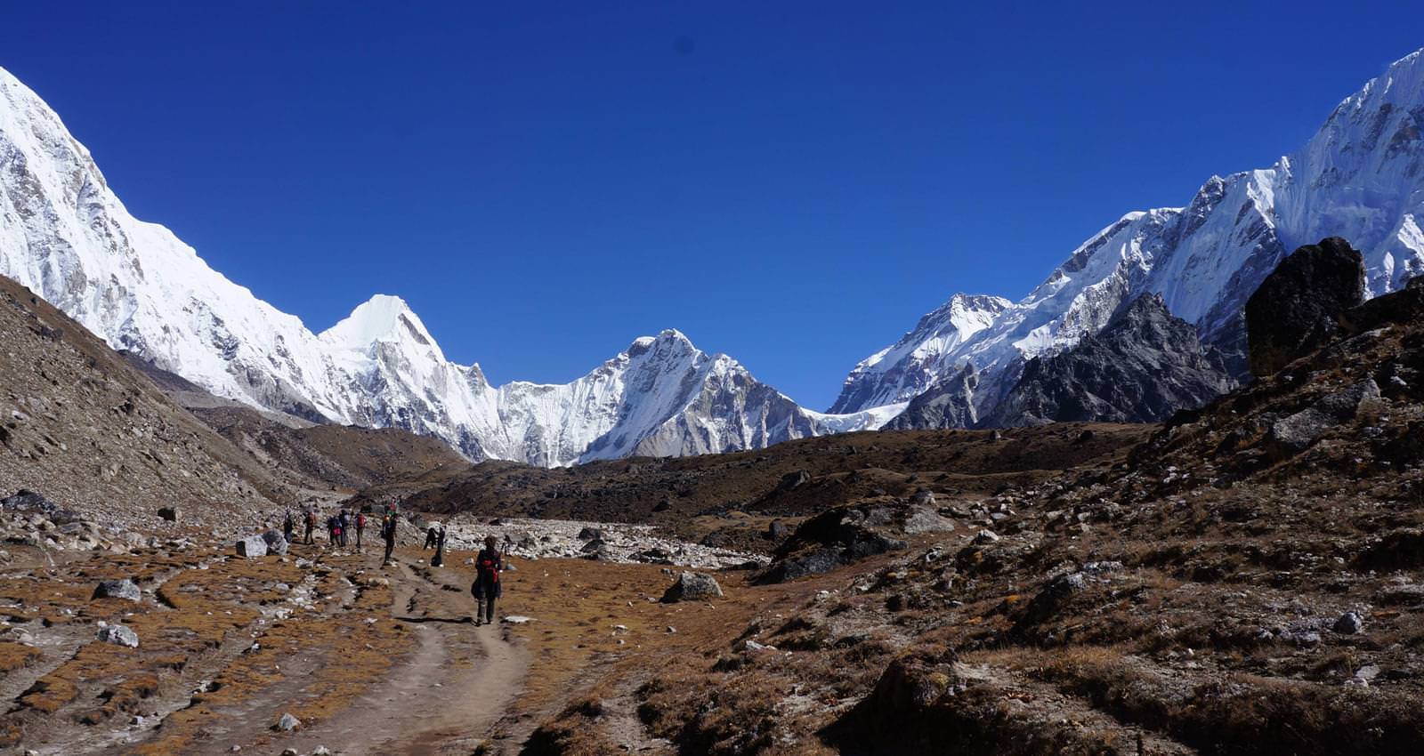 Gokyo Ri Trek: An Expedition to the Hidden Gems of the Himalayas